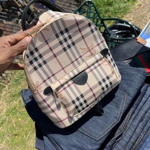 Meet your Posher, Edwin